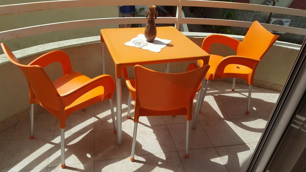 Summer Sea Apartment Budva Ngoại thất bức ảnh